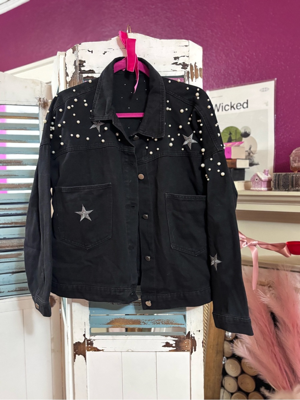 Black Pearl-Oversized Embellished Star Denim Jacket